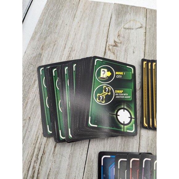 2009 Clue Spies Game Replacement Parts Cards Activity, identity, Mission, Rules - Picture 6 of 11